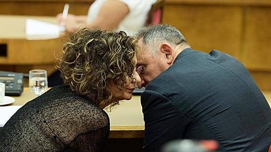 Socialistas y populares maniobran para ganar en el Congreso la primera batalla de la legislatura
