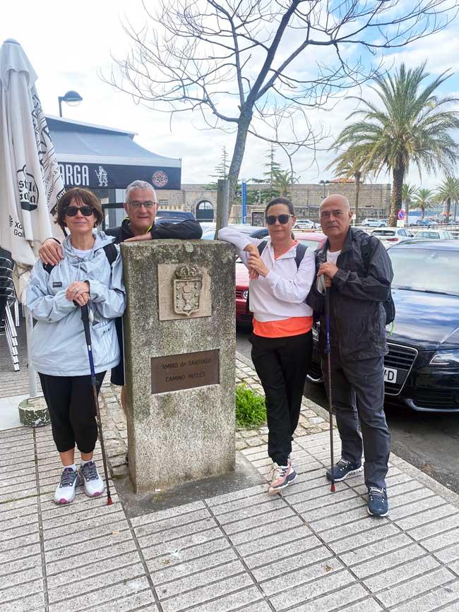 Rosa y su marido, el 'santo' Luis, junto a sus cuñados Isa y Antonio.