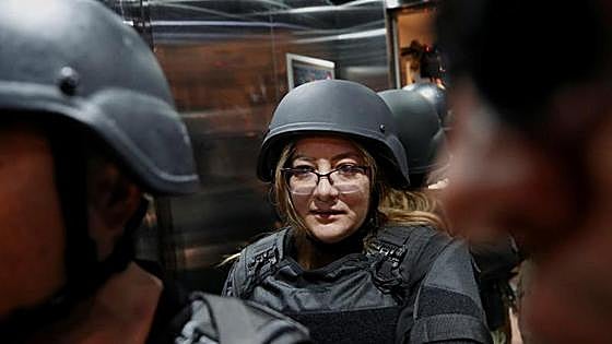 La esposa del candidato asesinado en Ecuador denuncia un «crimen de Estado»