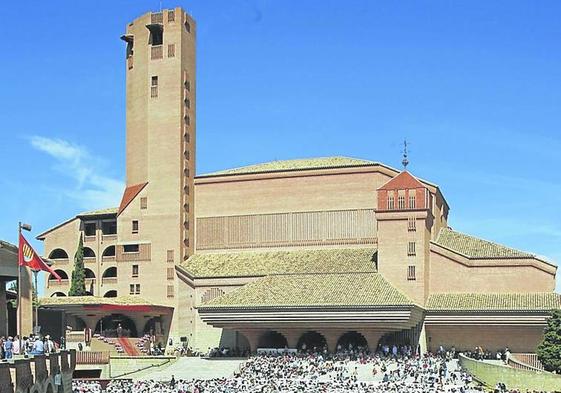 Jornada Mariana de la Familia en el santuario de Torreciudad.