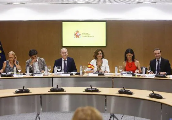 La ministra de Hacienda María Jesús Montero, preside el último Consejo de Política Fiscal y Financiera (CPFF) celebrado en julio.