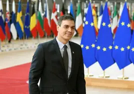 El presidente del Gobierno en funciones, Pedro Sánchez, a su llegada al edificio Europa del Consejo de la UE.