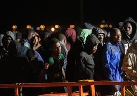 Rescatados en las últimas horas 409 inmigrantes en aguas de Canarias