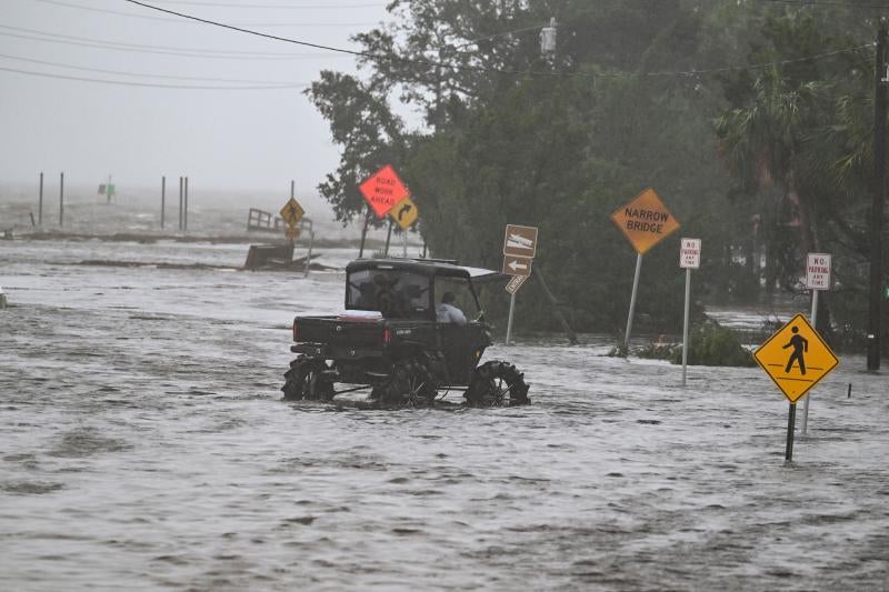 El huracán &#039;Idalia&#039; deja un escenario catastrófico en Florida