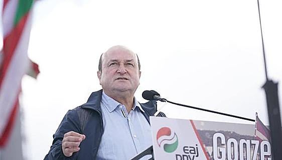 El PNV exige al líder del PSOE que reconozca a Euskadi como «nación» si quiere seguir en la Moncloa