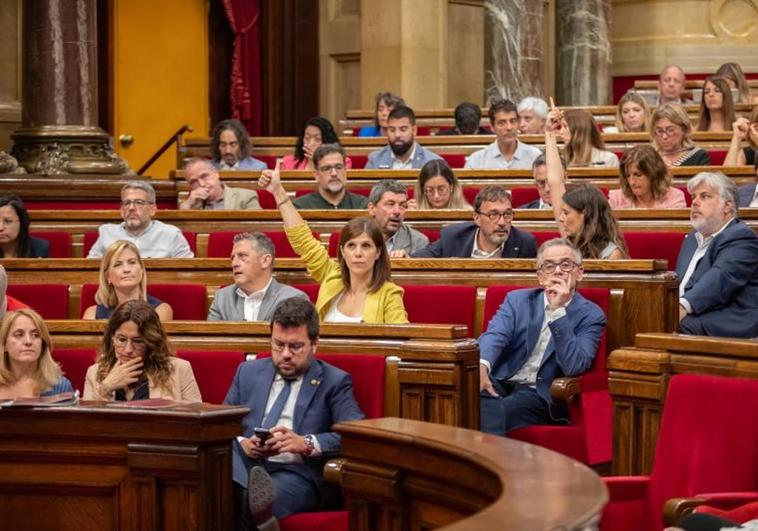 El Parlament llevará al Constitucional la ley de vivienda del Gobierno