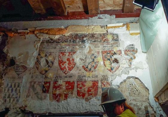 Aparecen pinturas califales en las obras de un hotel de Toledo