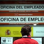 El fin de la campaña de verano destruye 185.000 empleos y suma casi 25.000 parados más