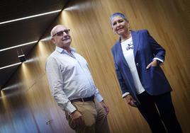 Joaquín Martínez y Begoña Barragán, durante el encuentro organizado por Colpisa.