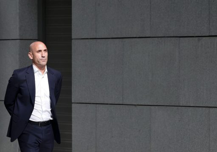 El hermano de Jenni Hermoso señala a Vilda por las presuntas coacciones del 'caso Rubiales'