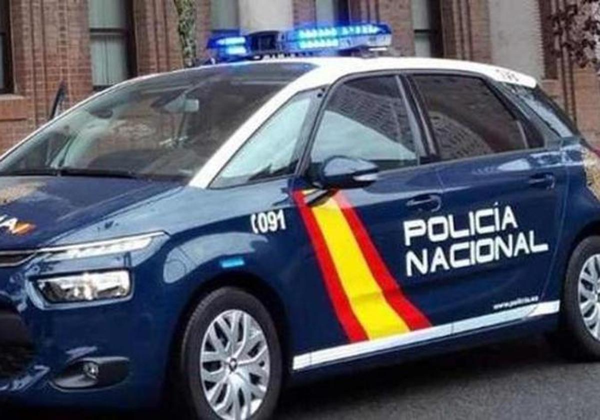 Imagen de archivo de un coche de Policía Nacional.