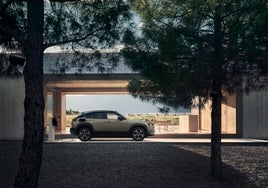 Mazda MX-30 e-Skyactiv R-EV