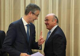 El Gobernador del Banco de España, Pablo Hernández de Cos, y el vicepresidente del BCE, Luis de Guindos.