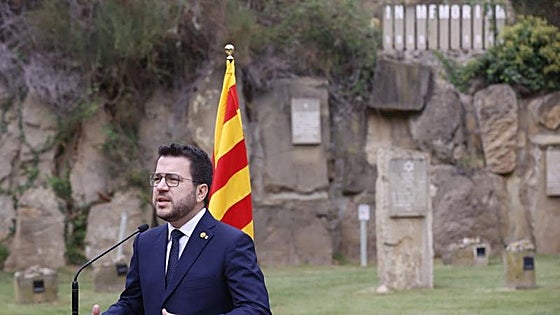 Puigdemont y Aragonès exigen un gesto al Estado por Companys en plena polémica de la amnistía
