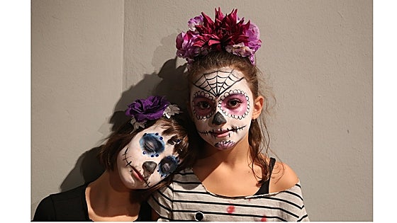 Cómo desmaquillar tu look de Halloween sin arruinar tu piel