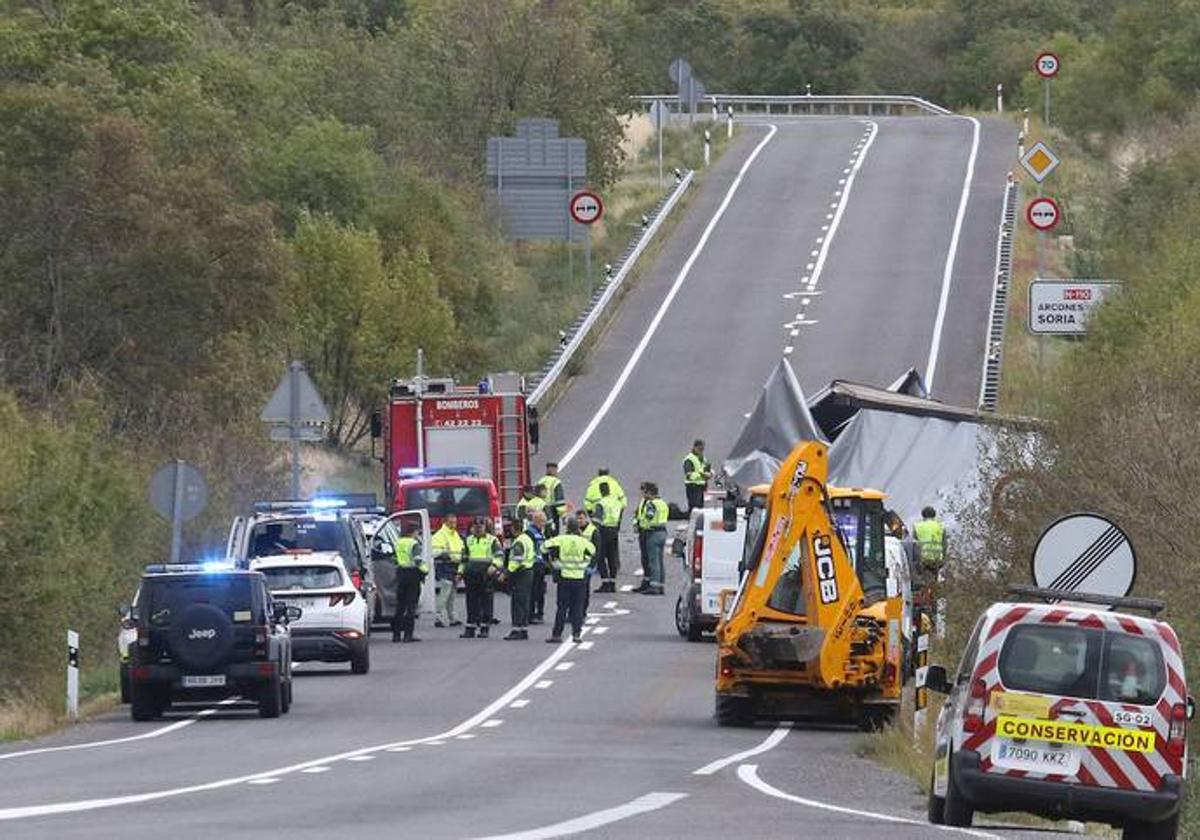 Las asistencias en el lugar del accidente poco despúes del suceso