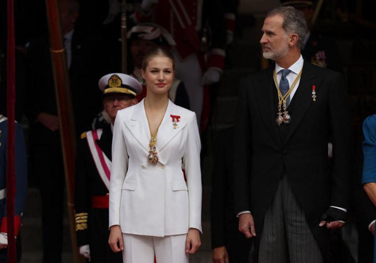 La princesa Leonor y el rey Felipe VI