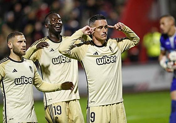 José Callejón, autor del primer gol del Granada ante el Arosa en la Copa.