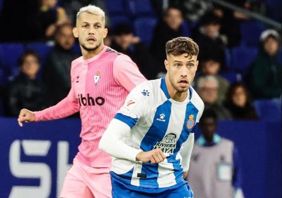 Puado, héroe y villano en el empate entre Espanyol y Eibar