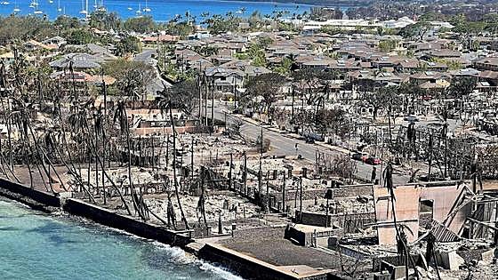 Maui busca turistas tras los incendios: «Aún queda mucho por visitar en la isla. Por favor, vengan»