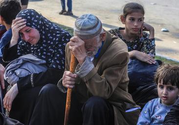 «Mi hermana prefiere morir en su casa en Gaza, no en un refugio»