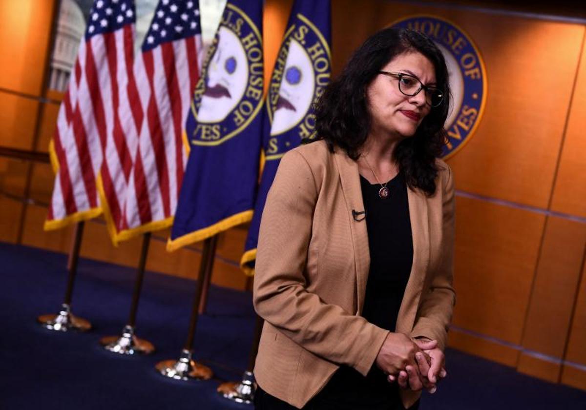 La congresista Rashida Tlaib, en una conferencia de prensa.