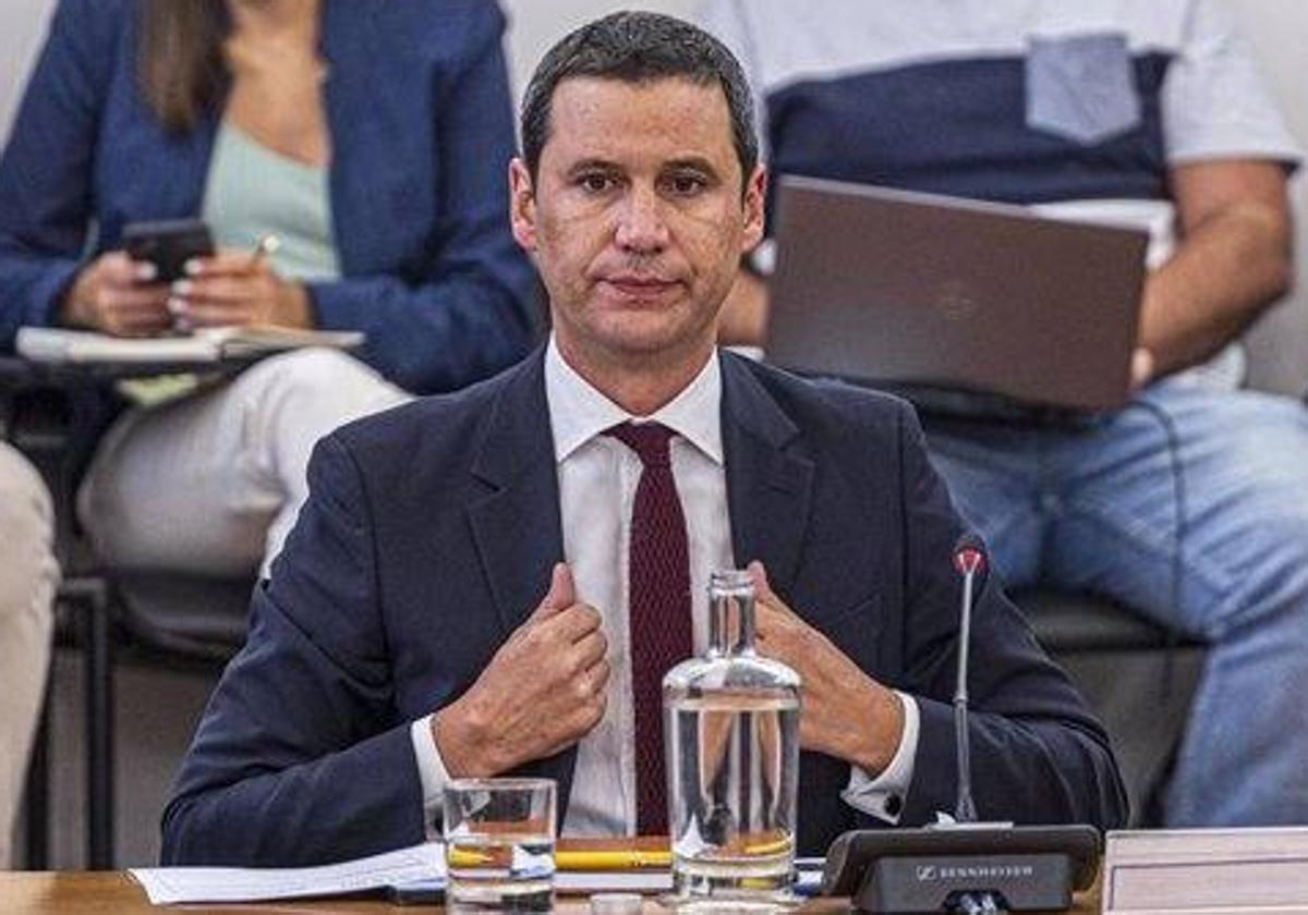 El ministro de Infraestructura, João Galamba.