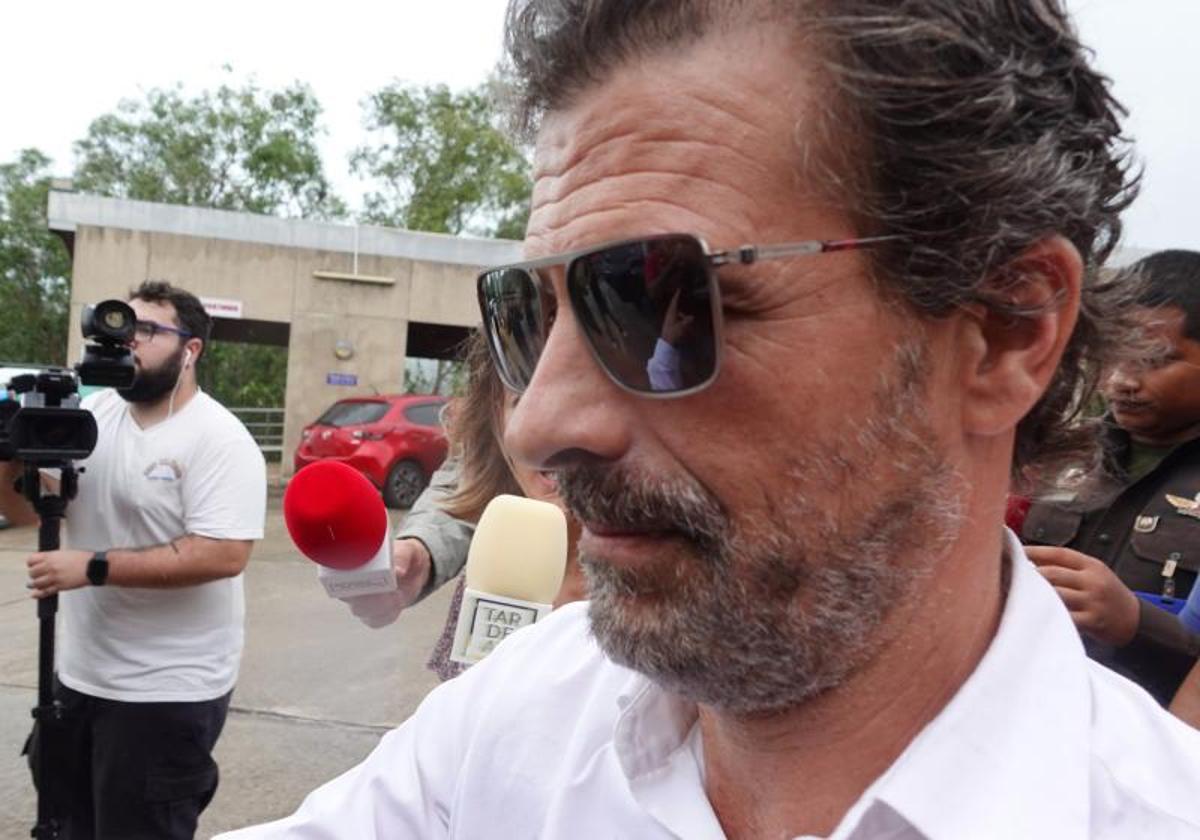 El actor Rodolfo Sancho a su salida de los juzgados.