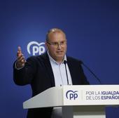 El PP acusa a Sánchez de ser el mayor peligro de la democracia: «Debería irse del país en maletero»