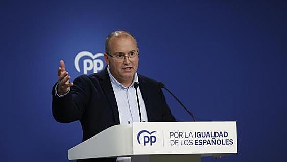 El PP da por hecho que Sánchez «deroga la división de poderes» para apoltronarse