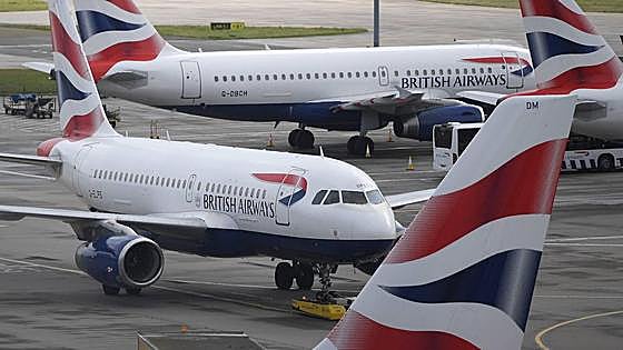 IAG prevé ganar 1.500 millones en España y pospone el dividendo