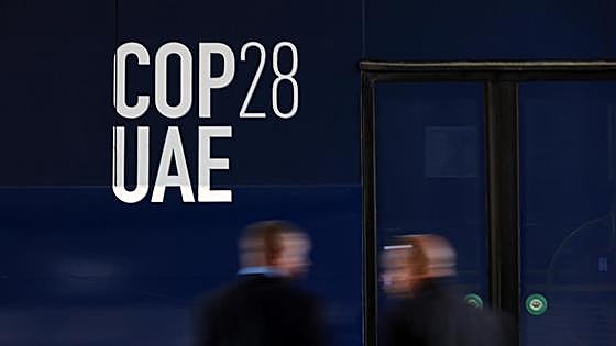 ¿Una cumbre climática? Banqueros, petroleras y gasistas, acreditados en la COP28