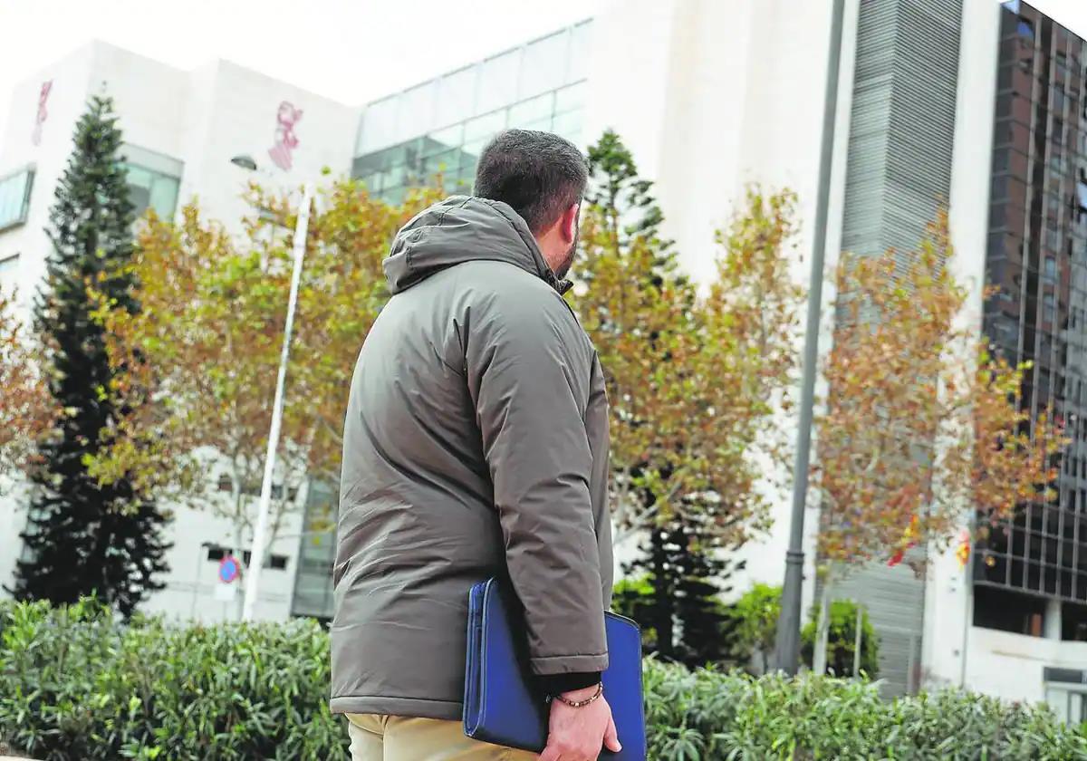«Vi que era una estafa, pero la codicia me hizo caer»