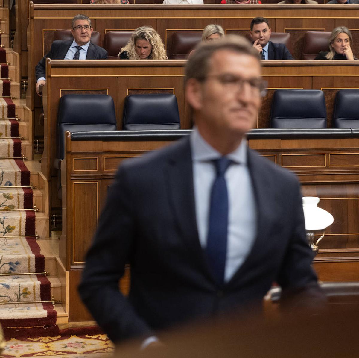 El PSOE se entrampa con la amnistía ante el acoso de Feijóo y el referéndum de Junts y ERC