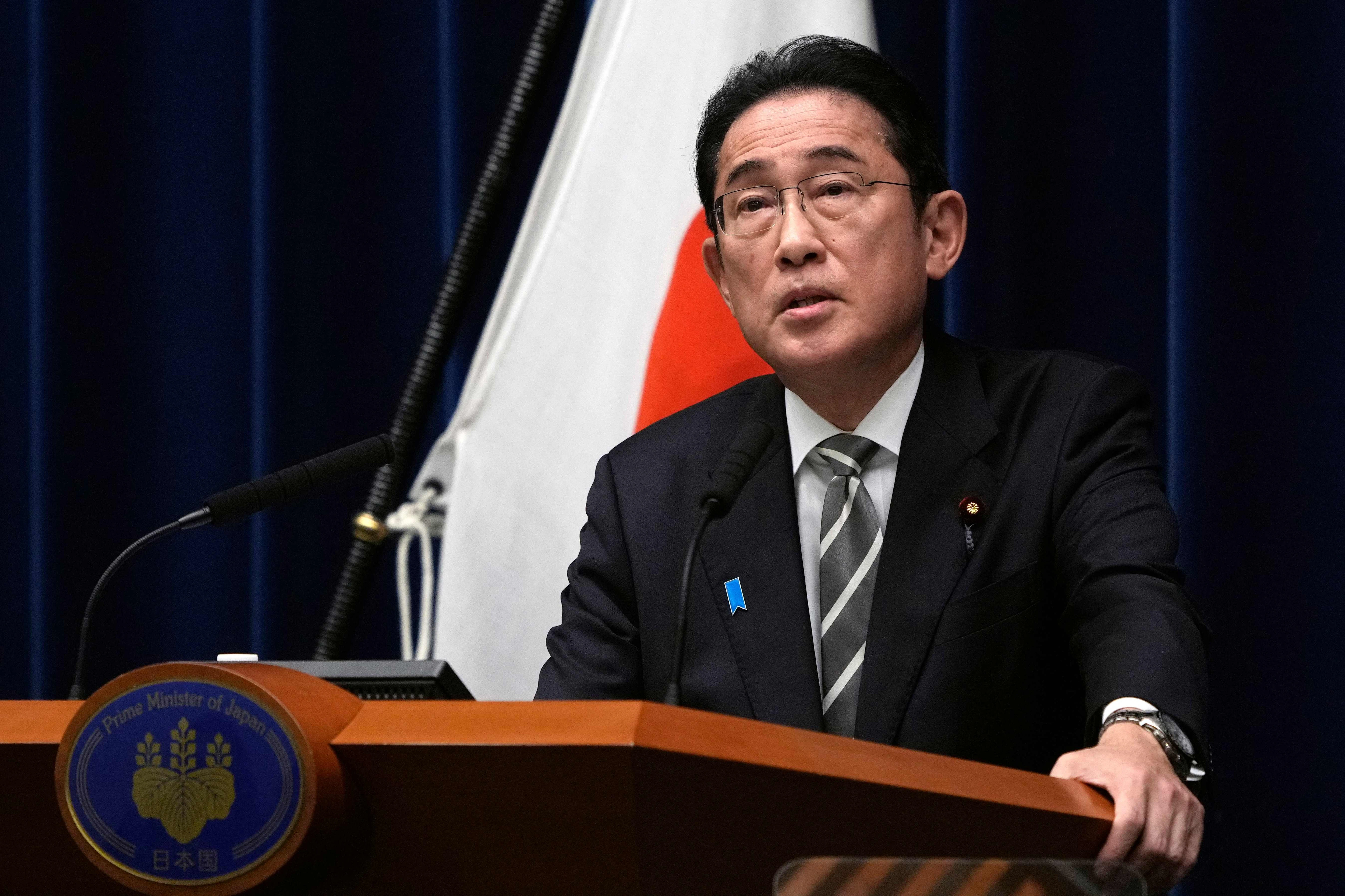 汚職スキャンダルが日本政府を揺るがし、岸田文雄を窮地に陥れる