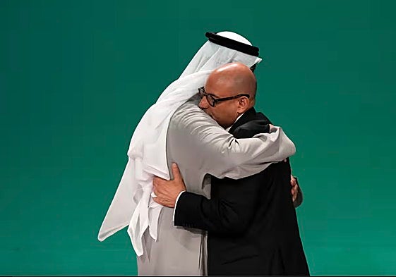 La COP28 logra un hito histórico que abre la puerta al fin de los combustibles fósiles