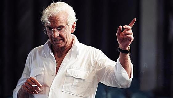 Leonard Bernstein, judío, bisexual, genio