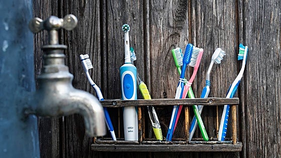 Mejora tu sonrisa con estos prácticos y eficaces cepillos de dientes eléctricos