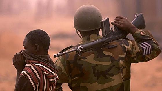 La violencia contra las aldeas se cobra 160 vidas en Nigeria