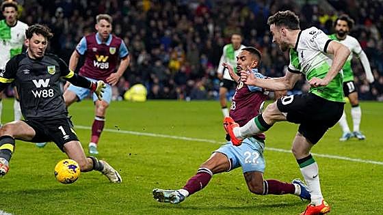 El Liverpool sale líder del Boxing Day