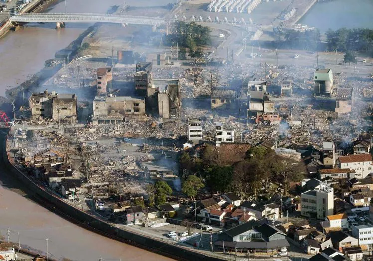 Even in the areas closest to the epicenter, most buildings have remained standing.