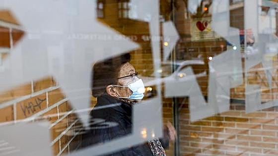 Uso de mascarilla y vacunación, las 'recetas' de los médicos para contener la epidemia de gripe