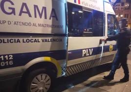 Unidad móvil del Grupo de Atención a los Malos Tratos de la Policía Local de Valencia.