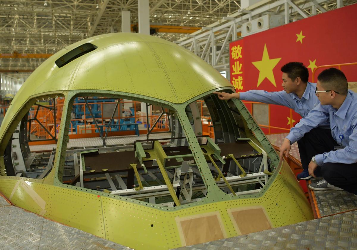 Imagen principal - China ha desarrollado el C919 para competir con el Boeing 737 y el Airbus A320.