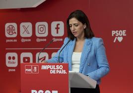 La nueva Portavoz del PSOE, Esther Peña, tras la reunión de la Comisión Ejecutiva Federal