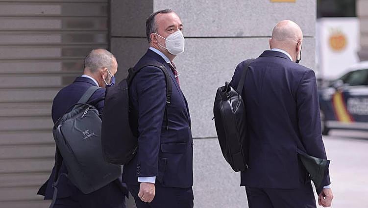 El número dos de Interior bajo el Gobierno de Rajoy se revuelve contra su imputación por las presiones a Bárcenas
