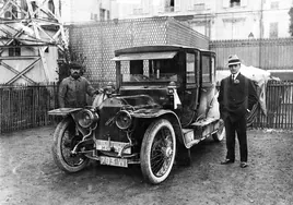 A una media de 13.800 km/h, el aviador Henri Rougier, que salió de París al volante de un Turcat-Mery 25HP, gana la primera edición, en 1911