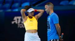 Es español, renació tras un accidente y está a un paso del Open de Australia