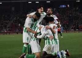 El Betis asalta Son Moix con un golazo de Altimira