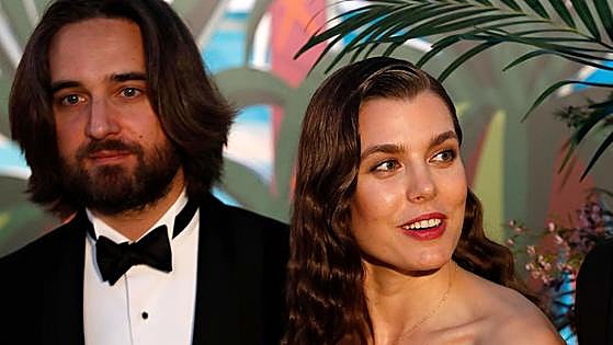Carlota Casiraghi se divorcia después de siete años con Dimitri Rassam y un hijo en común